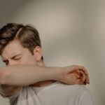 hals juckt innen, hals juckt außen, husten